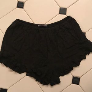 Brandy Melville Vodi Shorts